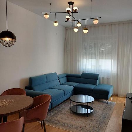 Kej Danube Lux Free Garage Apartamento Novi Sad Exterior foto
